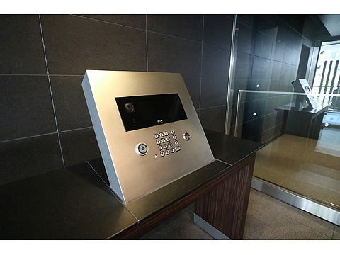 エントランス　オートロックシステム