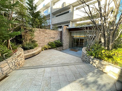 エントランス　エントランス