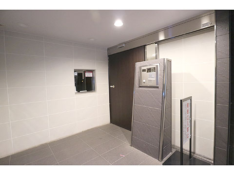 エントランス エントランス