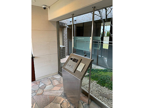 エントランス　エントランス