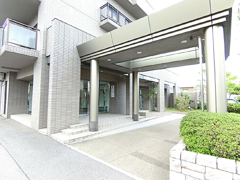 現地外観写真 エントランス入口1