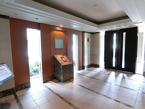 エントランス エントランス