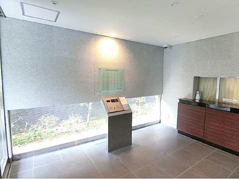 エントランス　エントランス