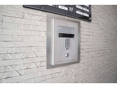 エントランス　オートロックあり