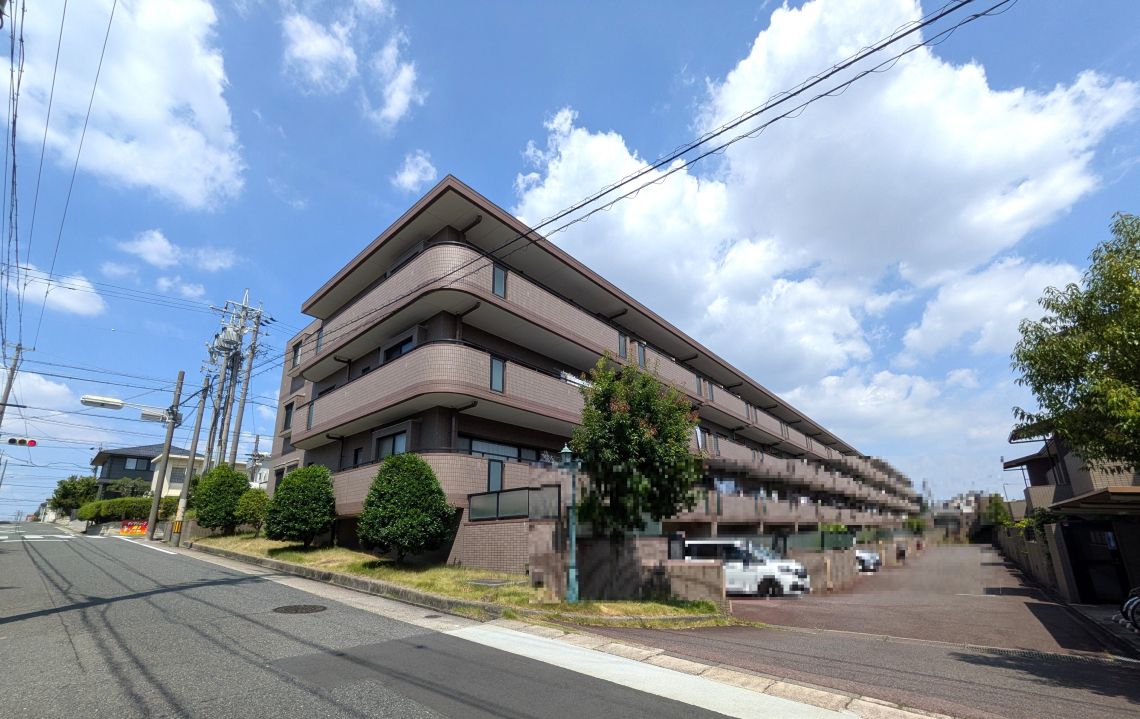 ライオンズヴィアーレ鹿山Ｂ棟