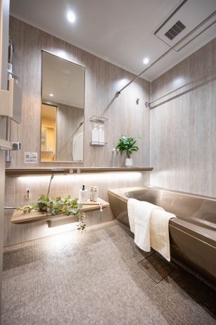 ＴＨＥ　ＴＯＷＥＲ　ＫＯＩＳＨＩＫＡＷＡ浴室