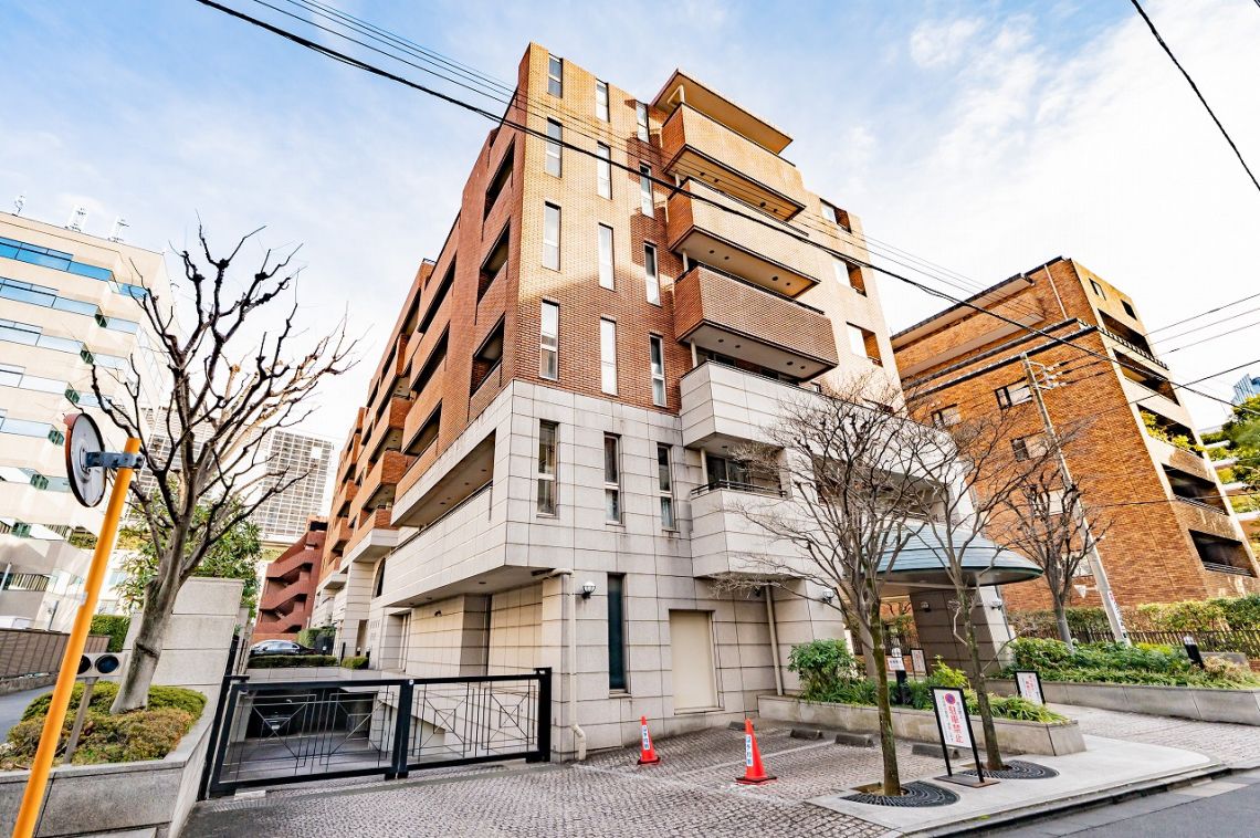 ヴェーゼント赤坂新坂現地外観写真