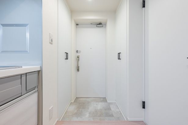 メゾンヴェール幡ヶ谷玄関