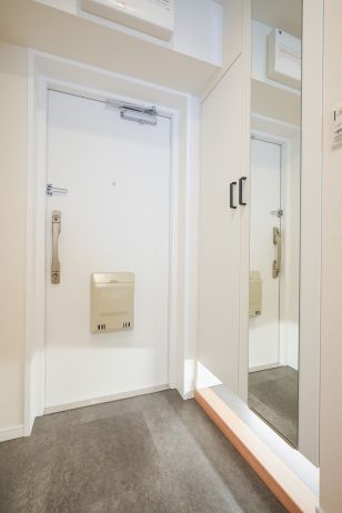 トーカンマンション須磨マリンパーク玄関