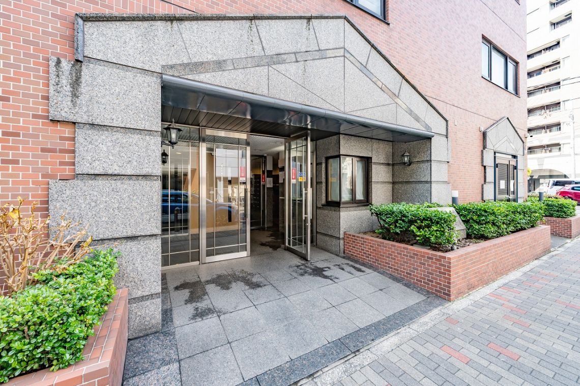 デ・リード日本橋箱崎エントランス