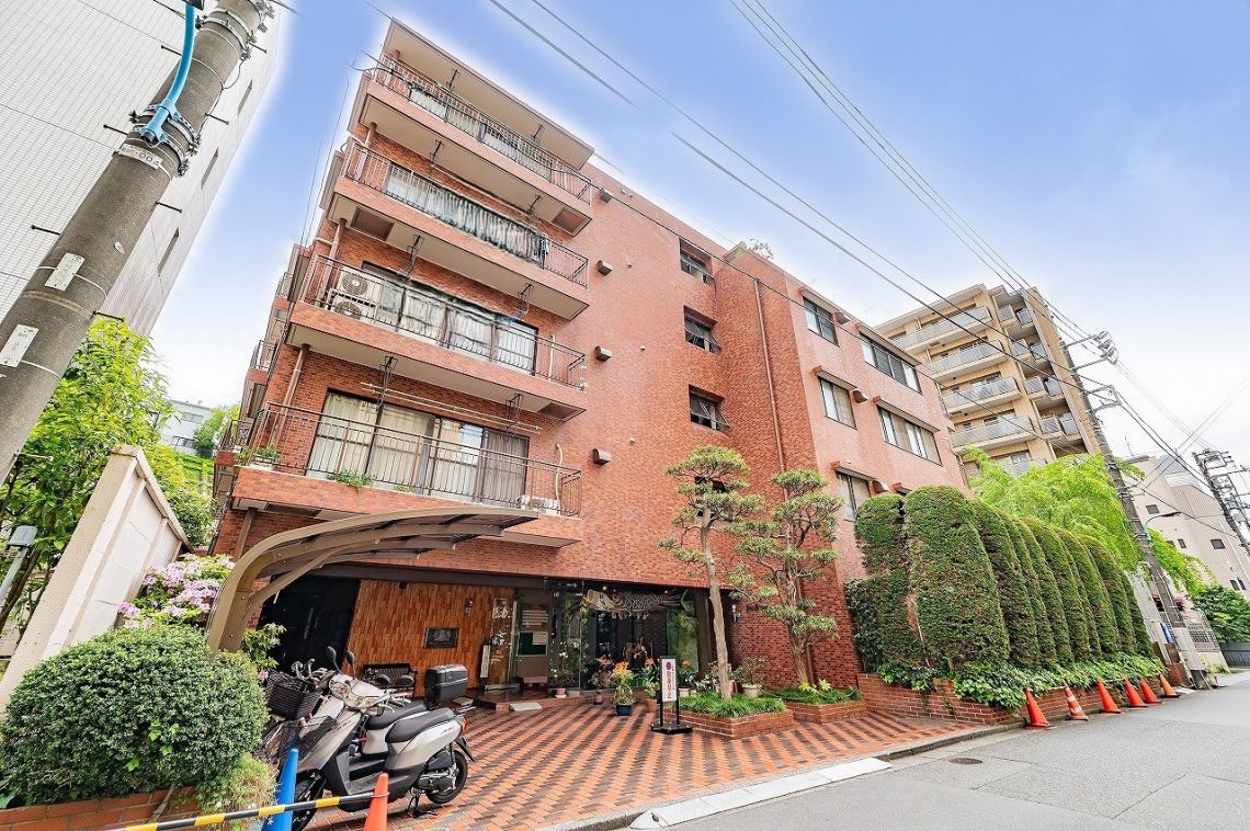 ライオンズマンション神楽坂第３現地外観写真