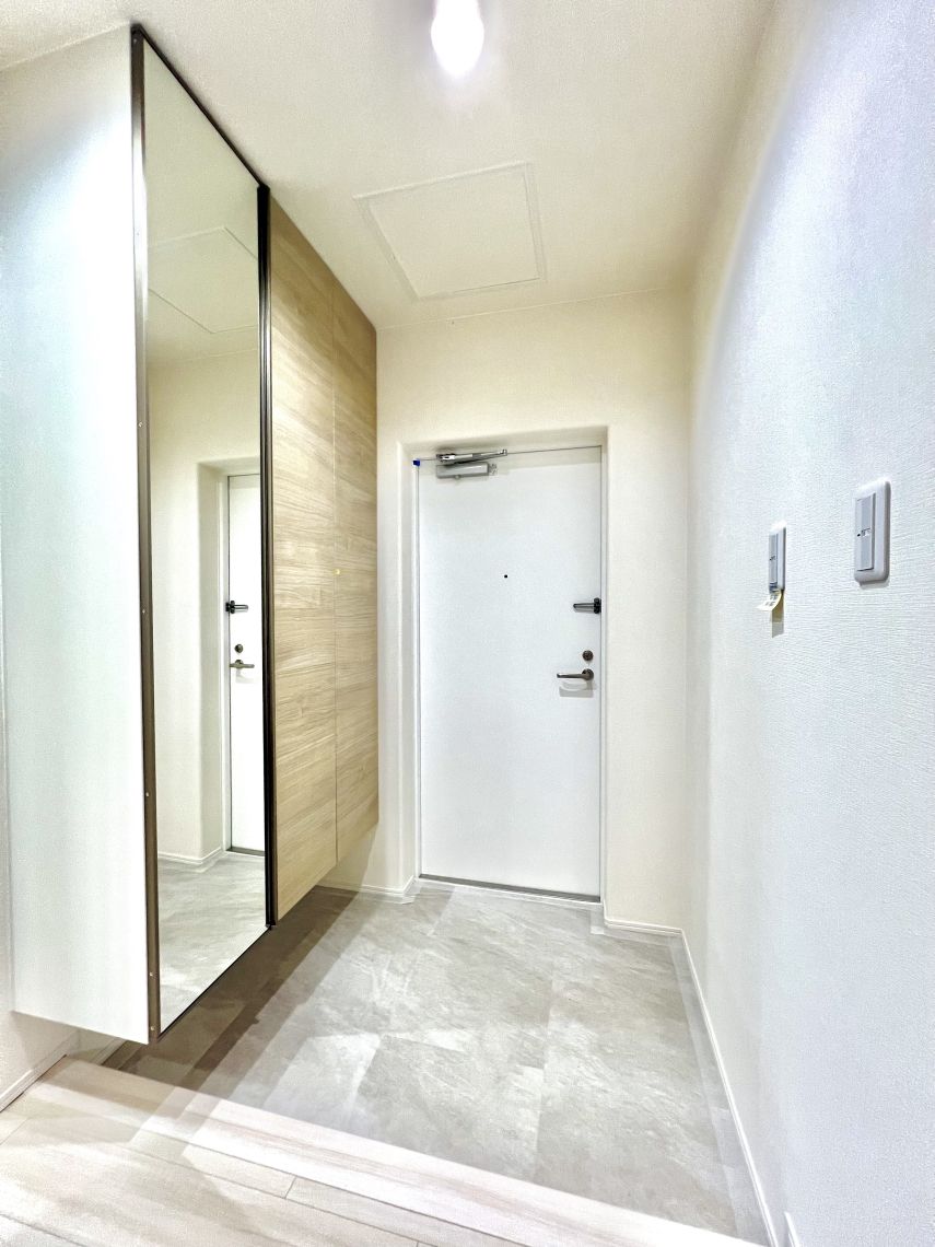 ライオンズマンション琴似壱番館玄関