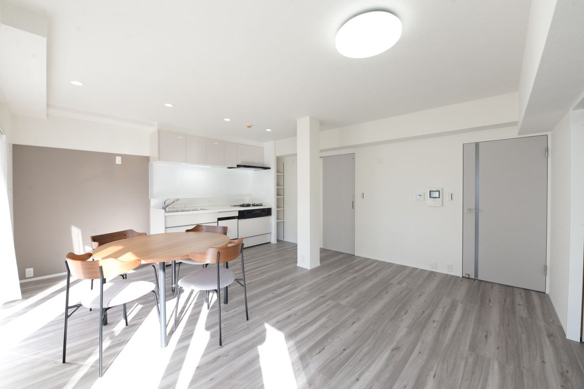 ライオンズヒルズ桜坂リビング