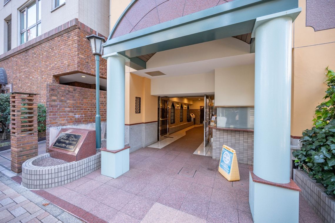 フレックスタワー横浜関内エントランス