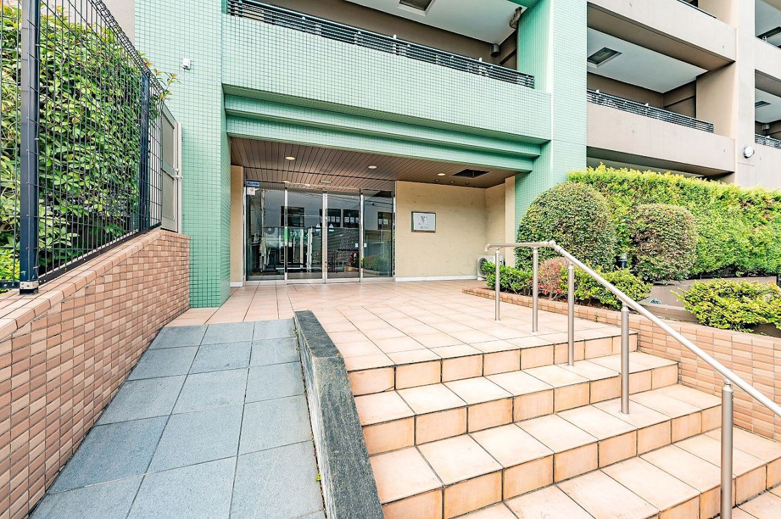 マイキャッスル港南下永谷エントランス