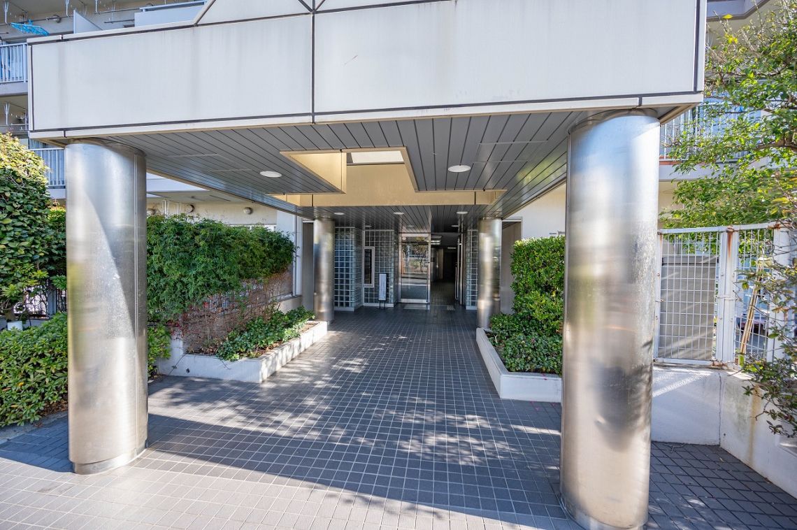 藤和上永谷ハイタウンエントランス