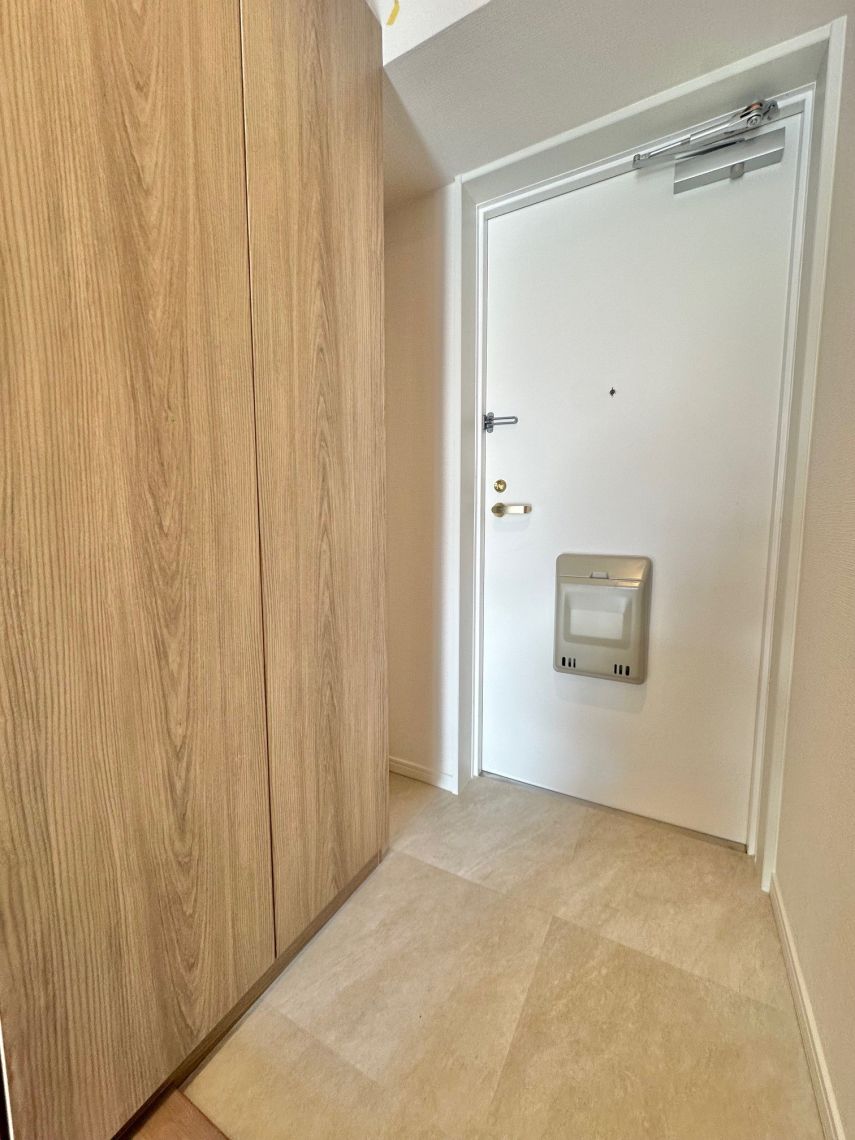 ライオンズマンション立町玄関