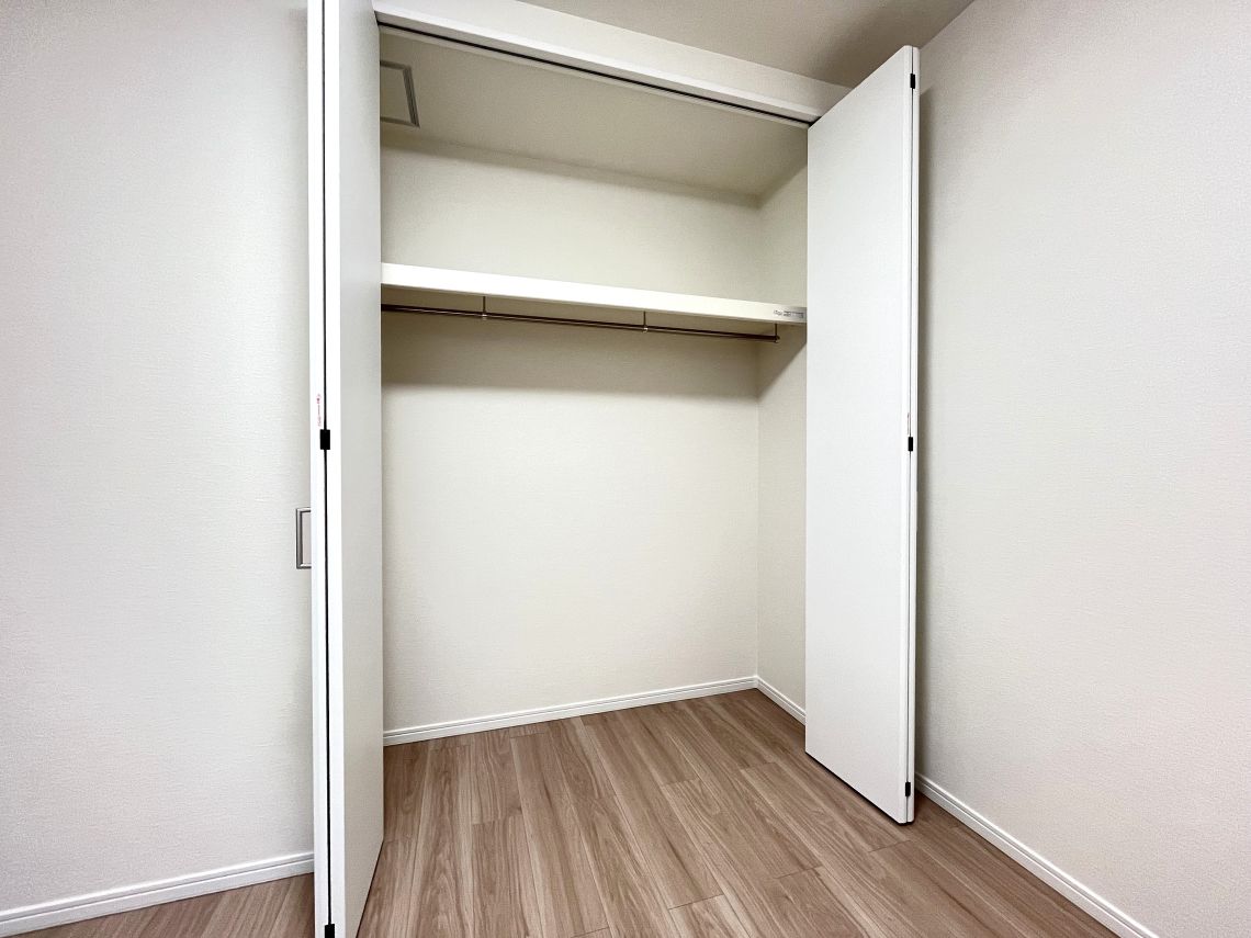 サーパス栗林公園前収納