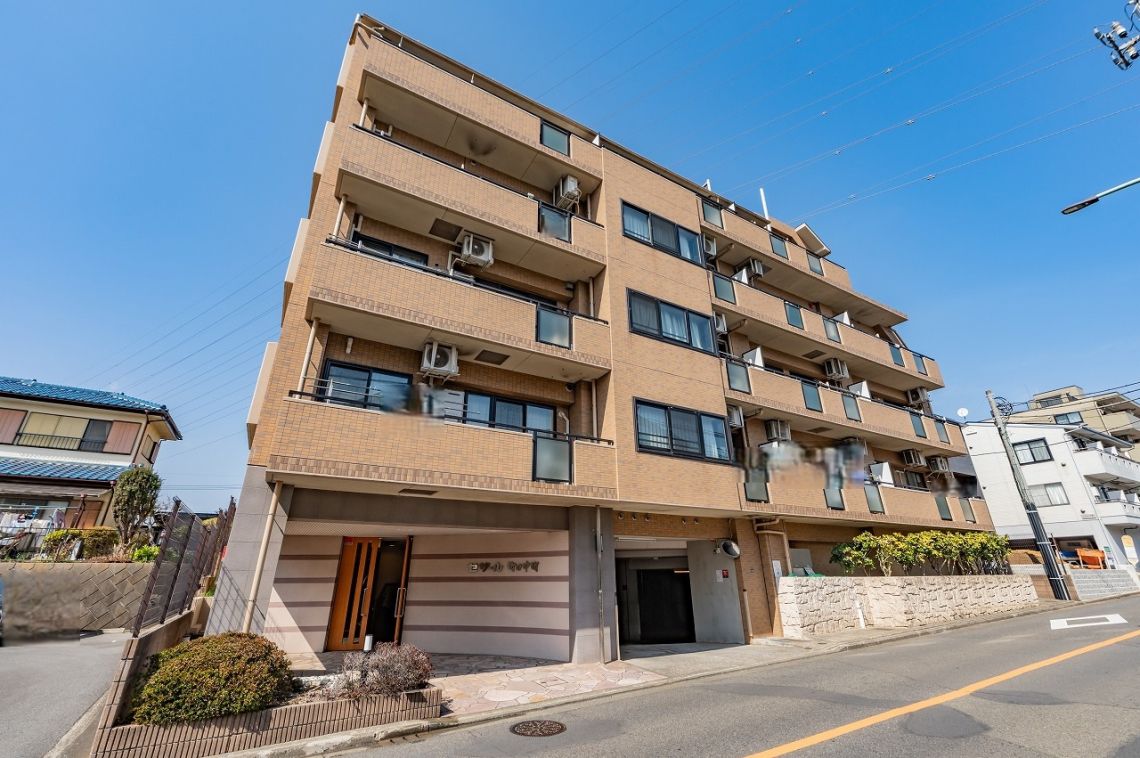 セザール町田中町エントランス