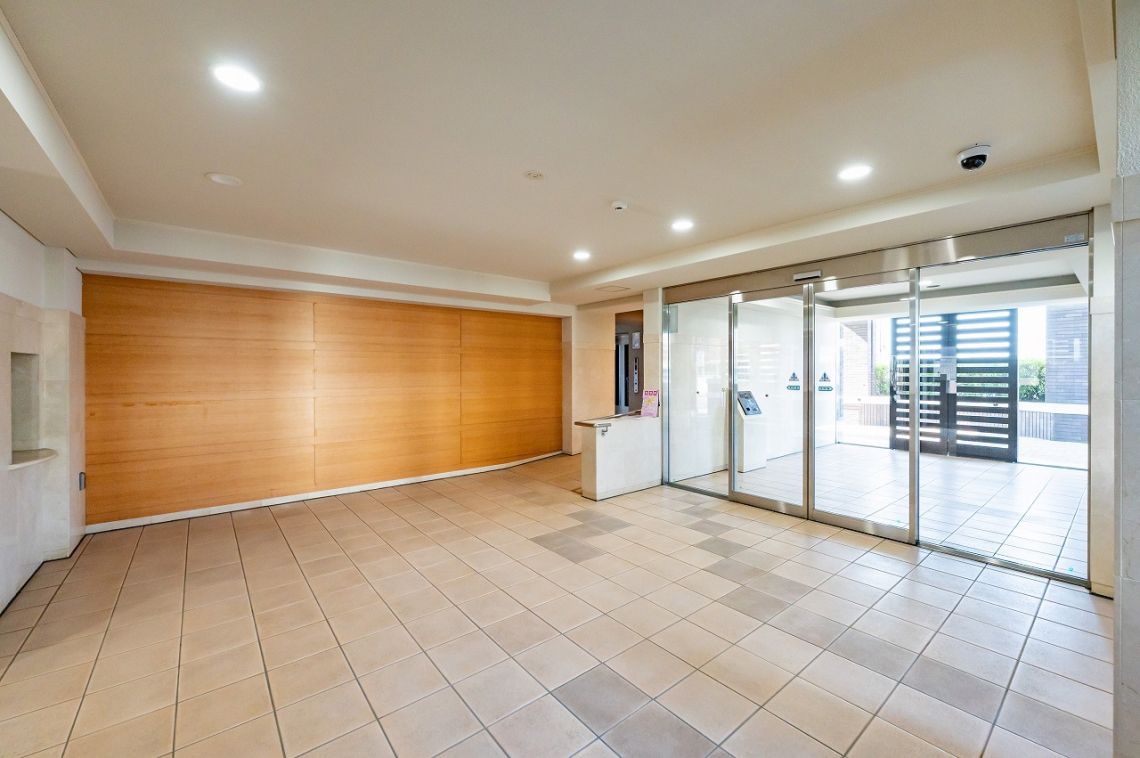 シンフォニックヒルズ横濱北寺尾エントランス