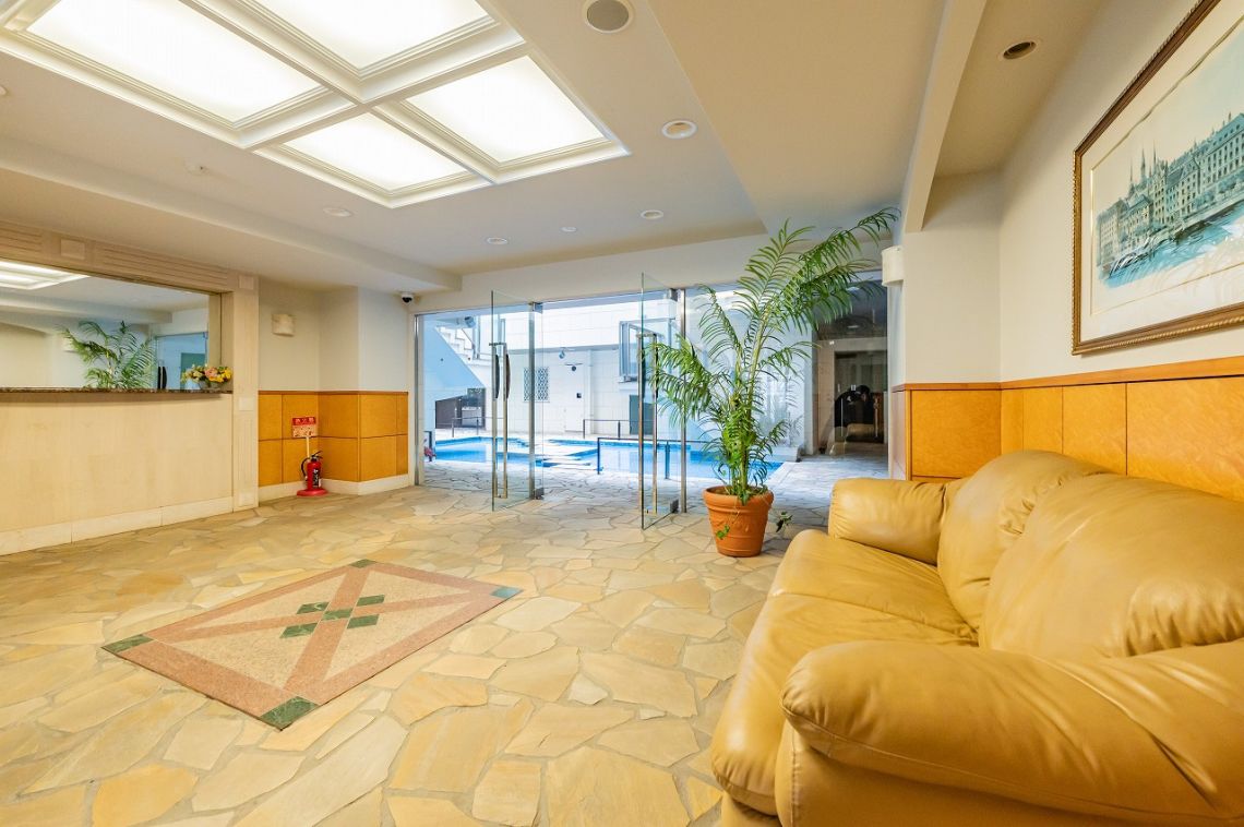 ジェイパーク目黒２リバーサイドステージロビー