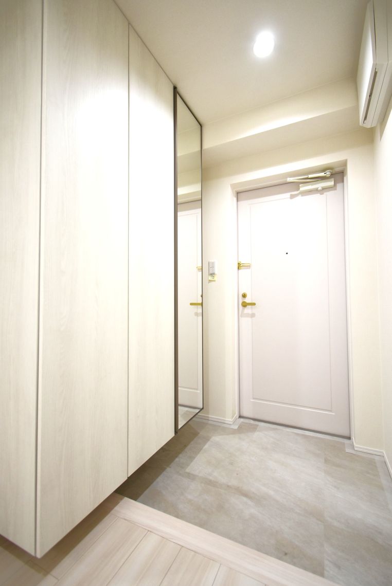 ライオンズマンション表参道玄関