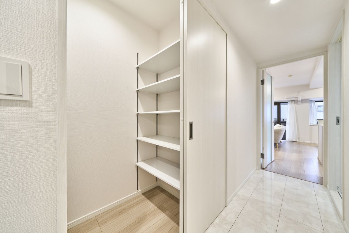 サーパス南福岡収納