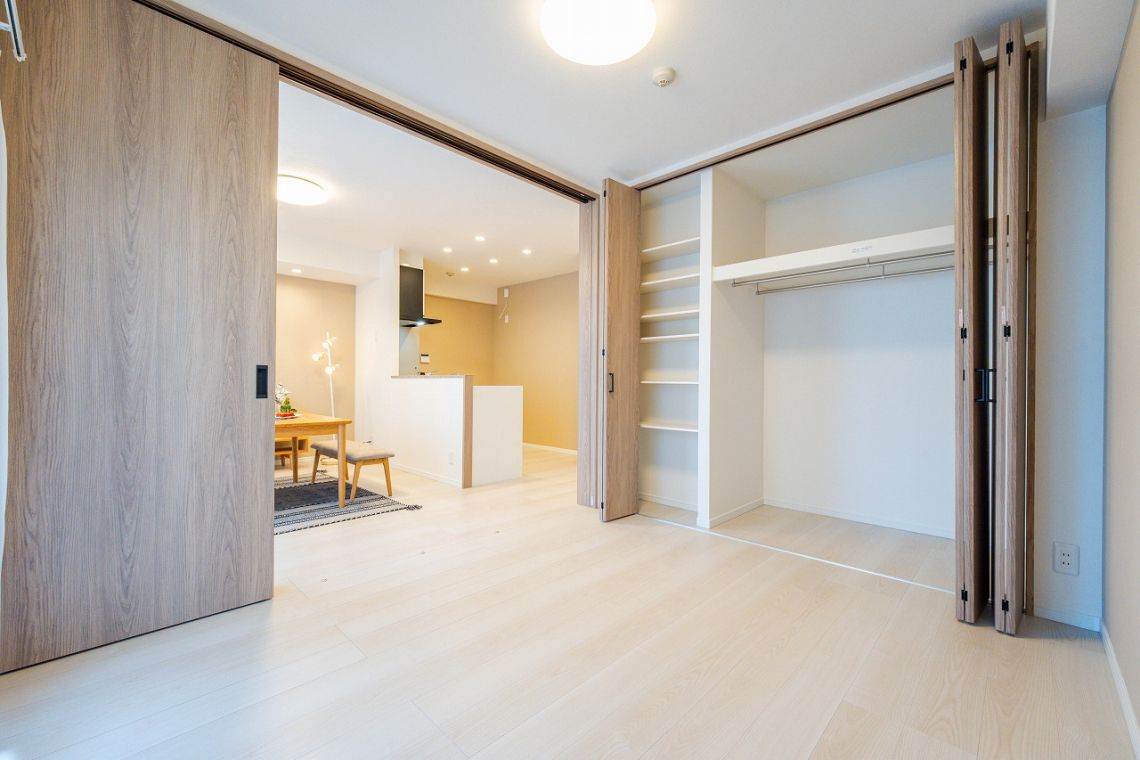 ライオンズマンション住吉川居室