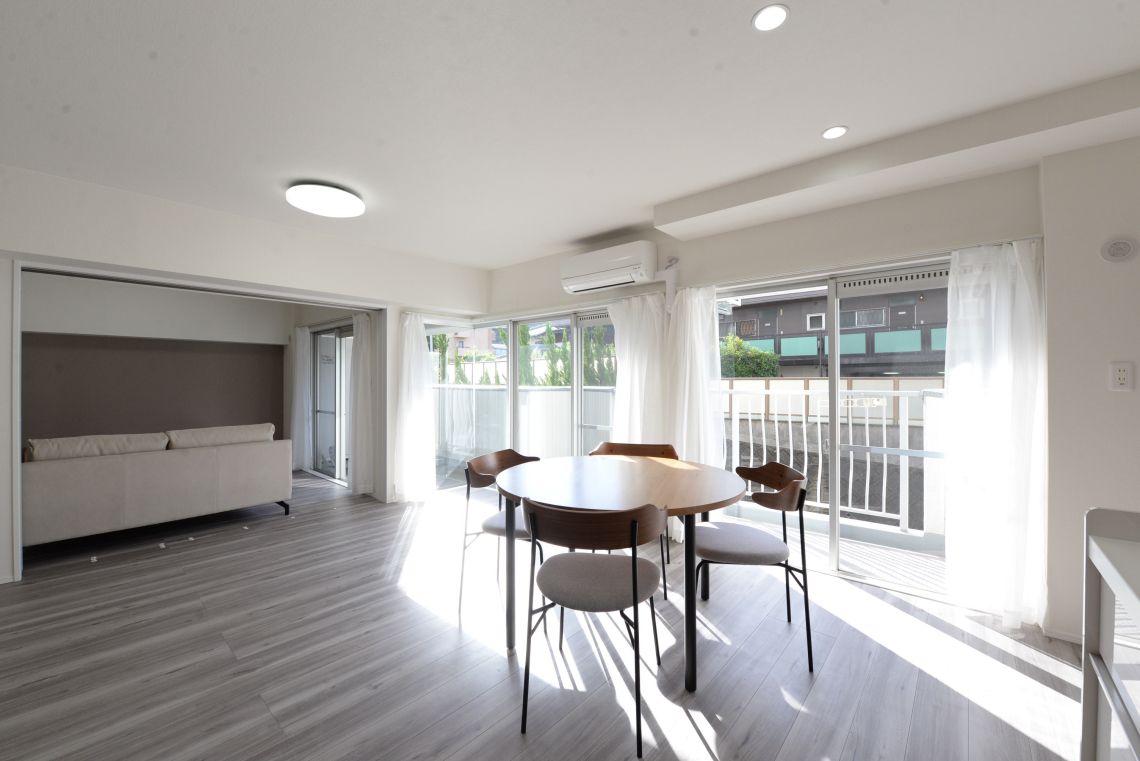 ライオンズヒルズ桜坂リビング