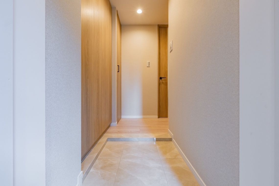 ウィスティリアコート代官山玄関