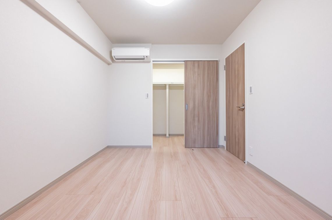 マートルコート麹町居室