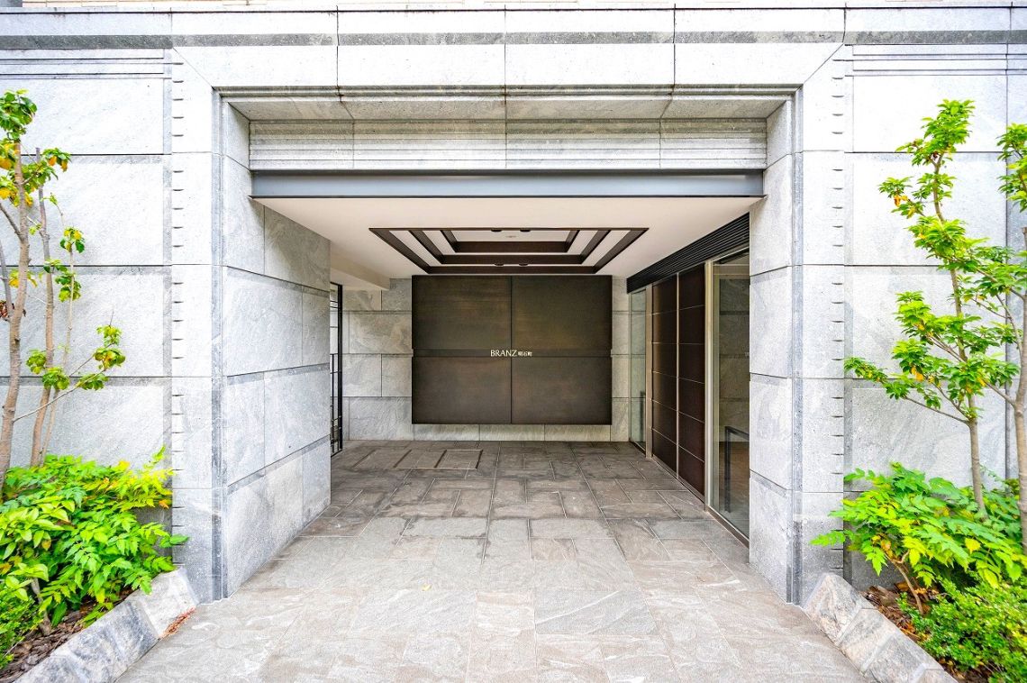 ブランズ明石町エントランス