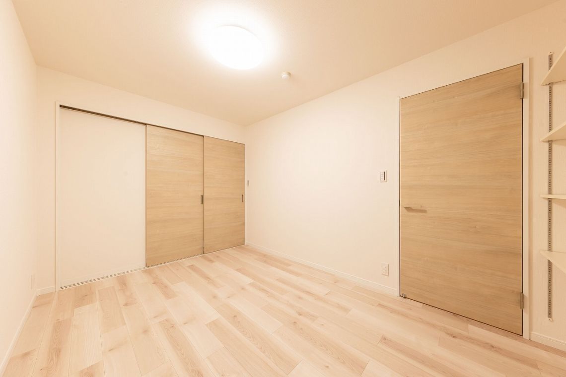 ユーステージ香流伍番館居室