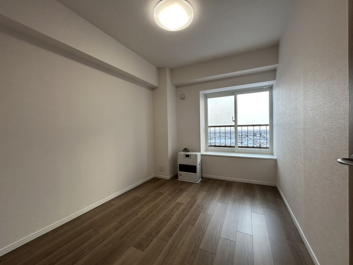 ライオンズマンション西岡居室