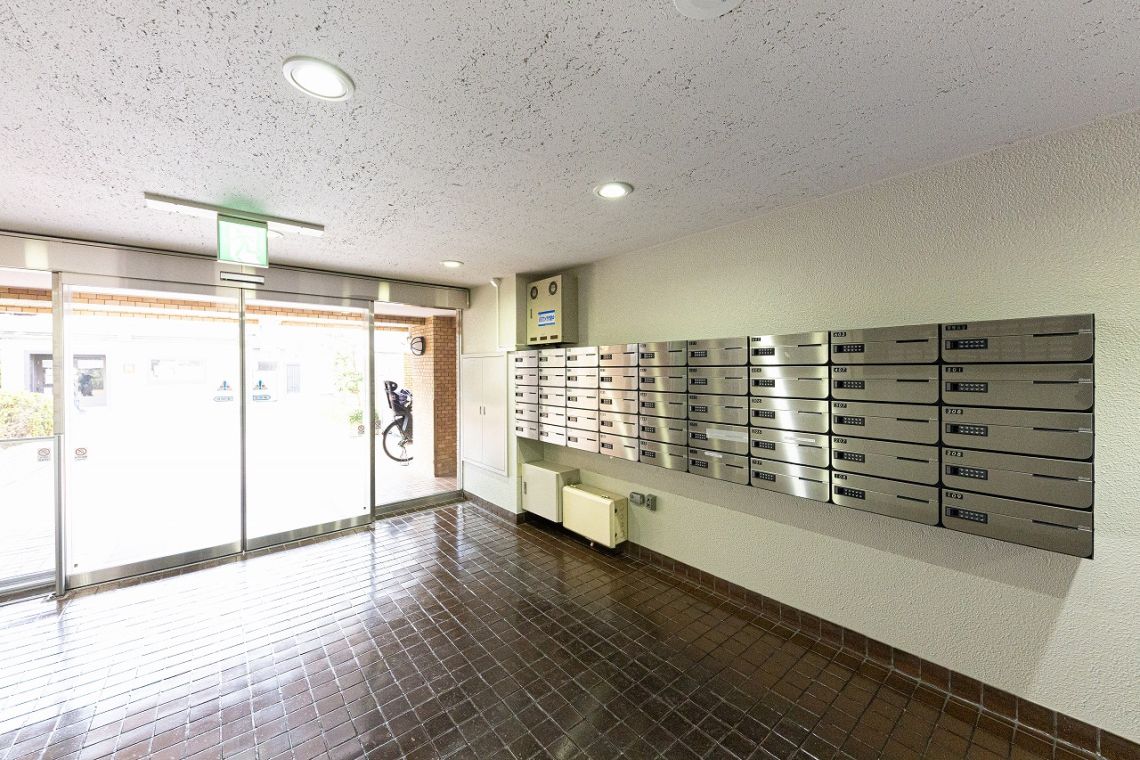 ライオンズマンション吉祥寺第３ロビー