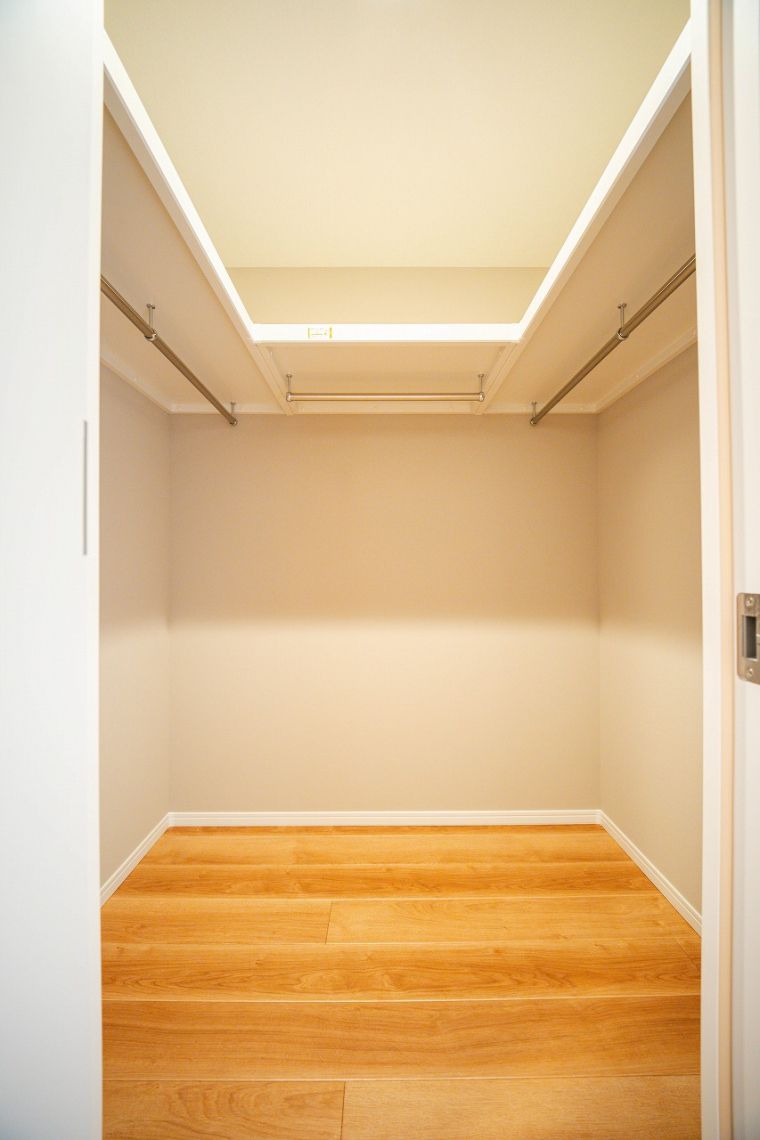 ヴィークタワーＯＳＡＫＡその他内観