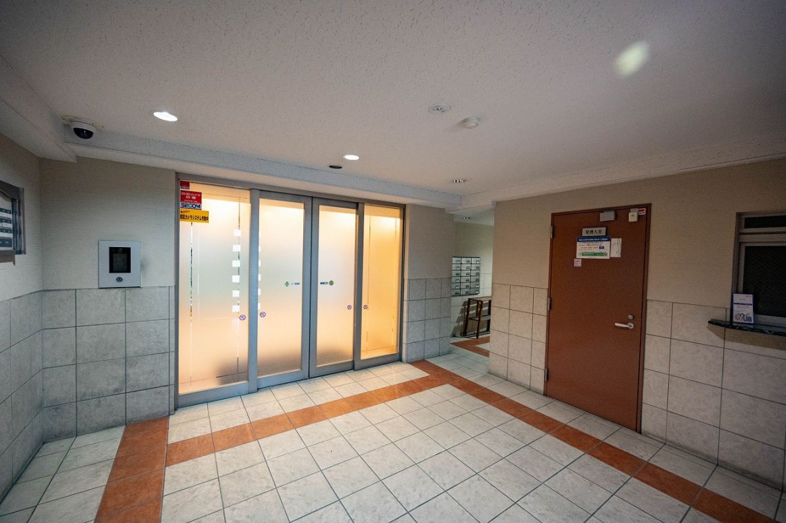 アーバンビュー川崎大師ロビー