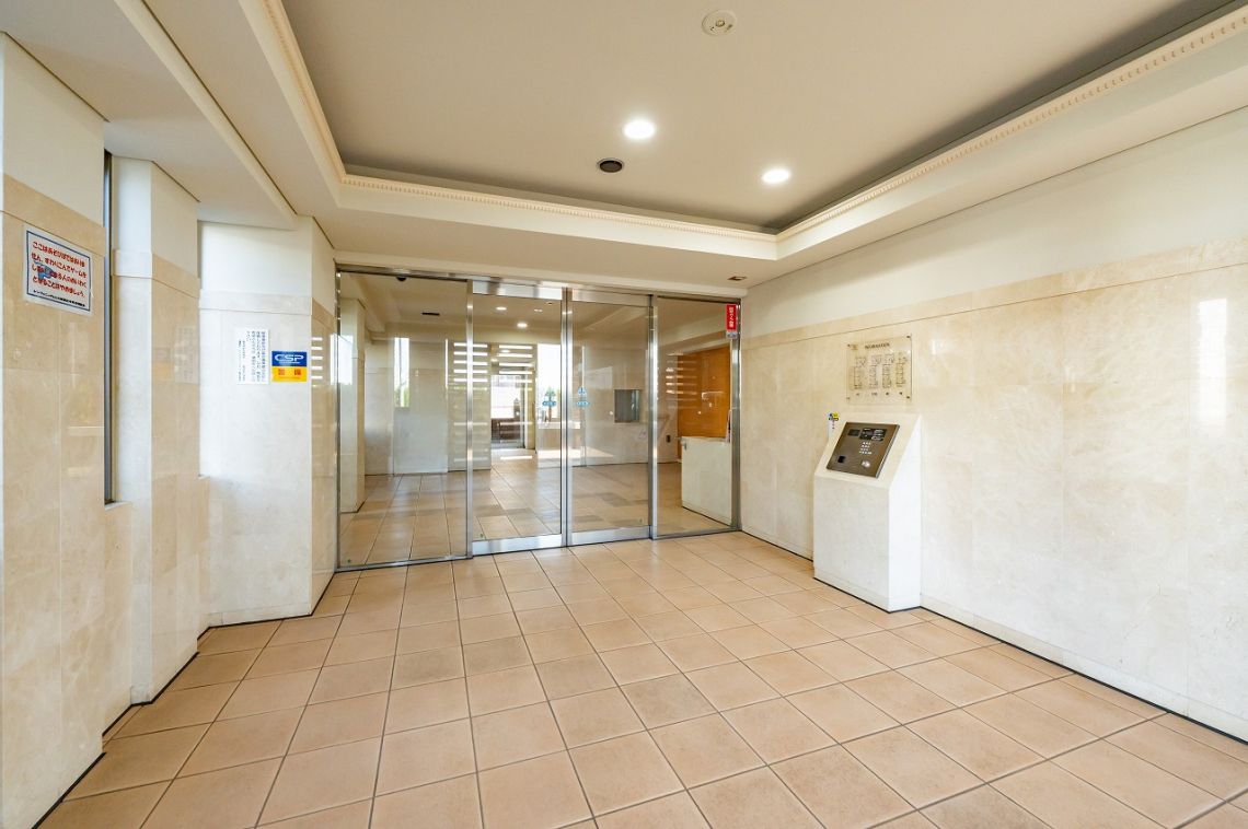 シンフォニックヒルズ横濱北寺尾ロビー