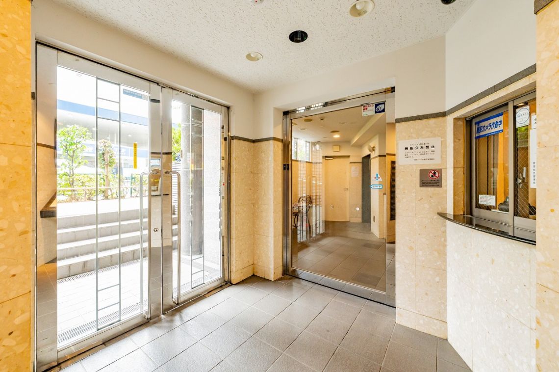 ライオンズマンション目白ロビー