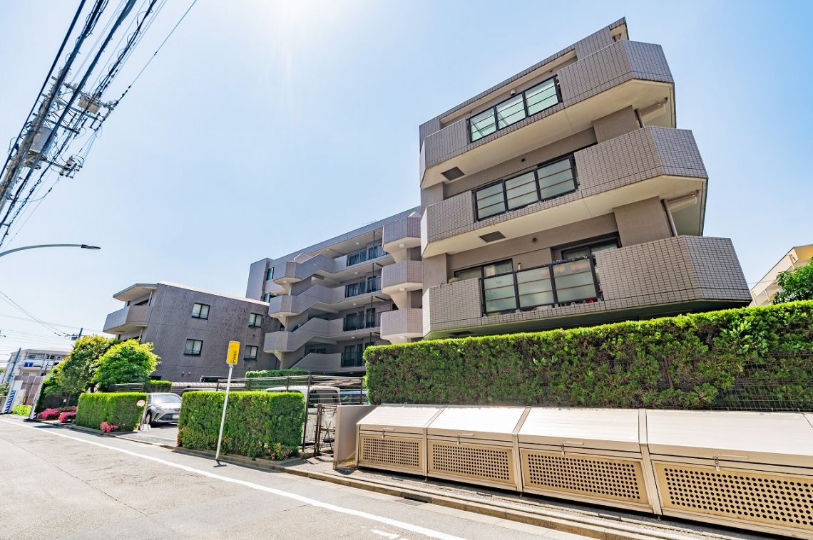 メイツ府中現地外観写真