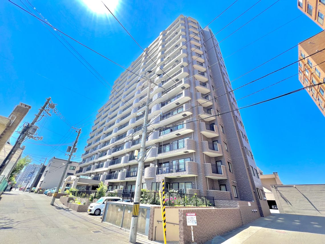 ライオンズマンション琴似壱番館現地外観写真