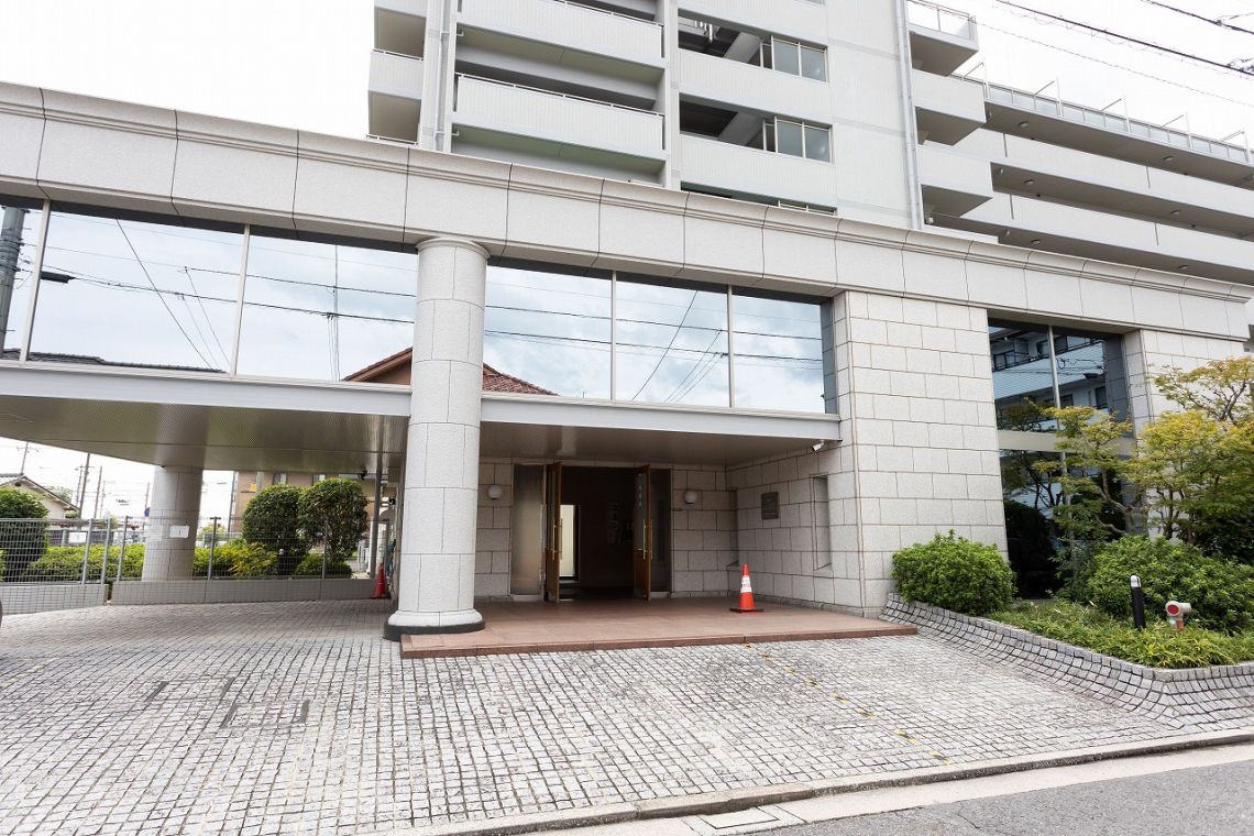 ロイヤルクリスタル井口エントランス