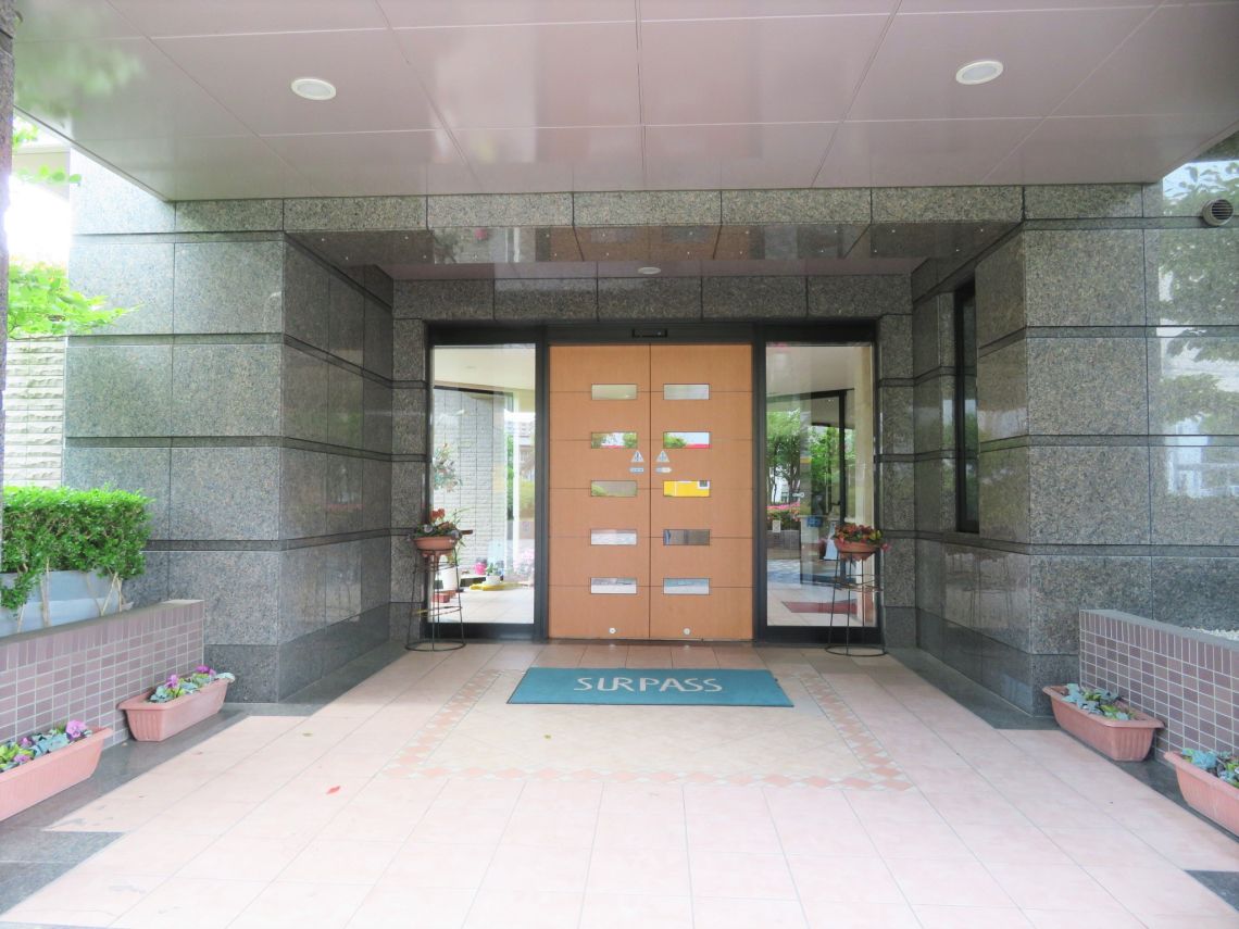 サーパス南大通現地外観写真