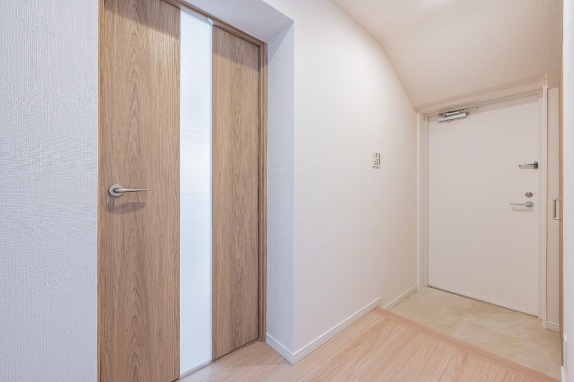 クリスタルパレス中板橋玄関