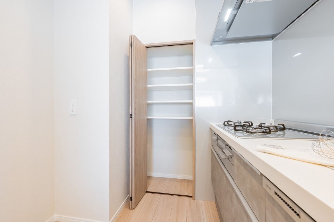 クレッセント目黒青葉台収納