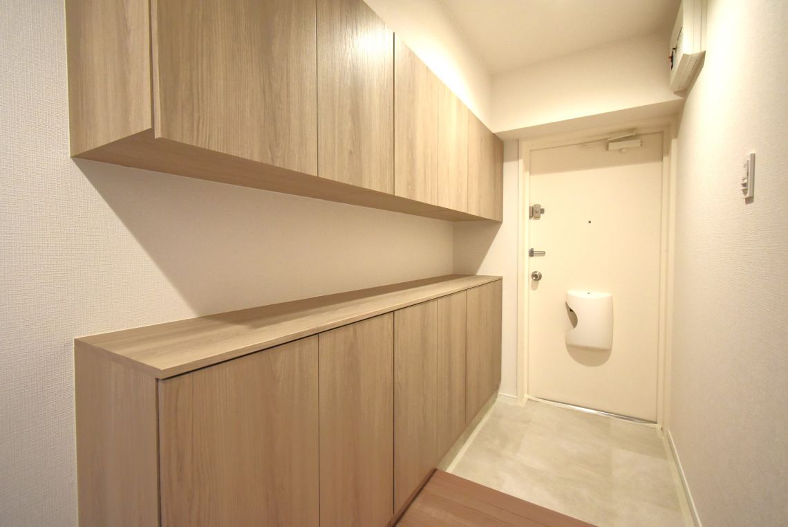 シャルム北４条玄関