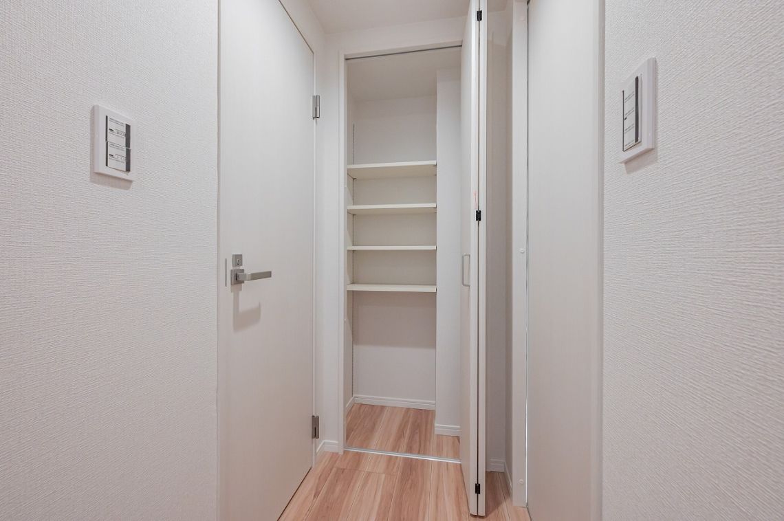 ファミール成増グランデージ収納