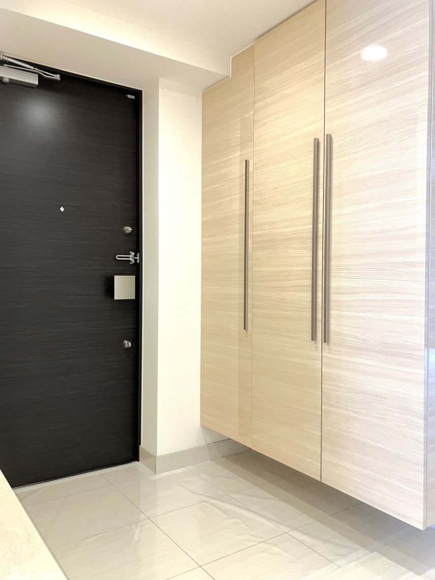 クリーンリバーフィネス札幌ミッドステージウエスト玄関