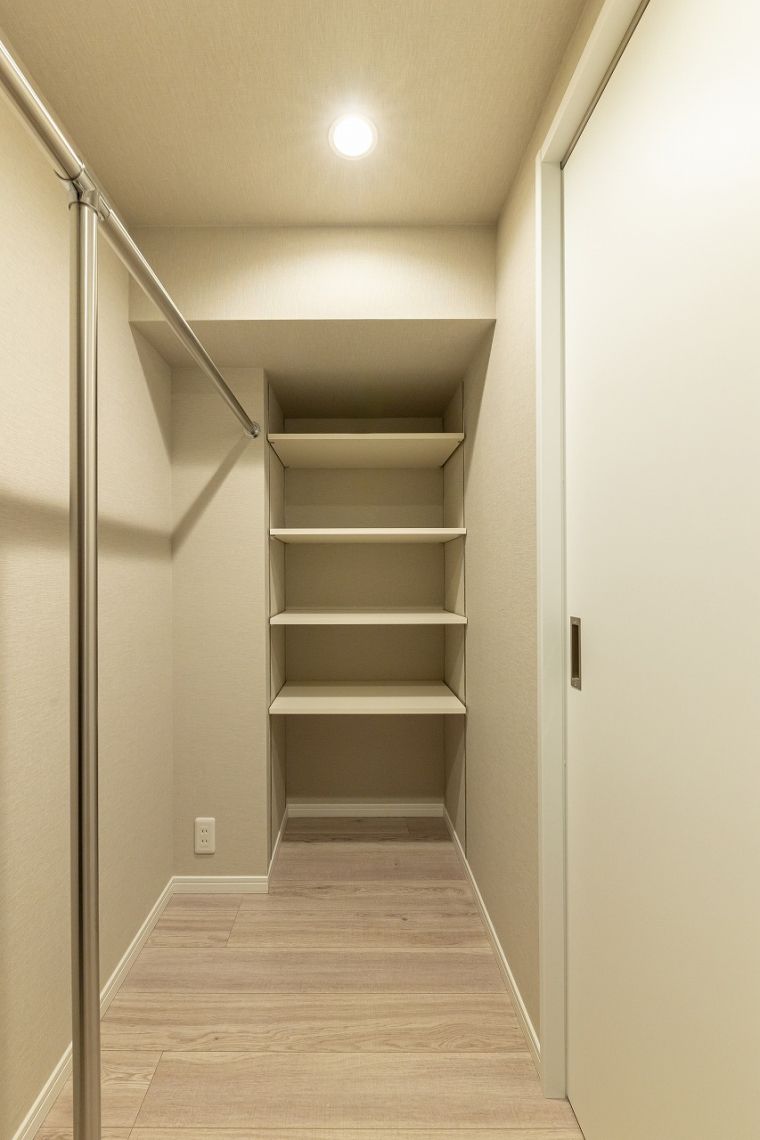 ライオンズマンション広尾南収納