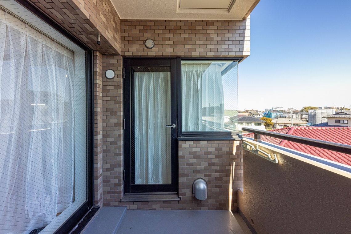 ライオンズマンション茅ヶ崎中央公園バルコニー